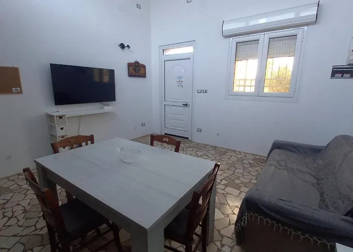 Direttamente Sulla Con Posto Auto Porto Cesareo